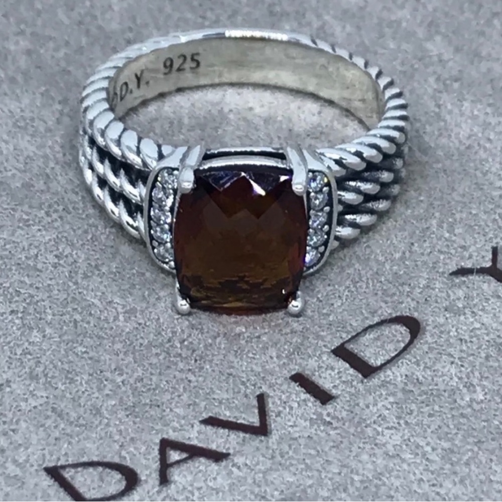 David yurman petite Wheaton ring in garnet size 6